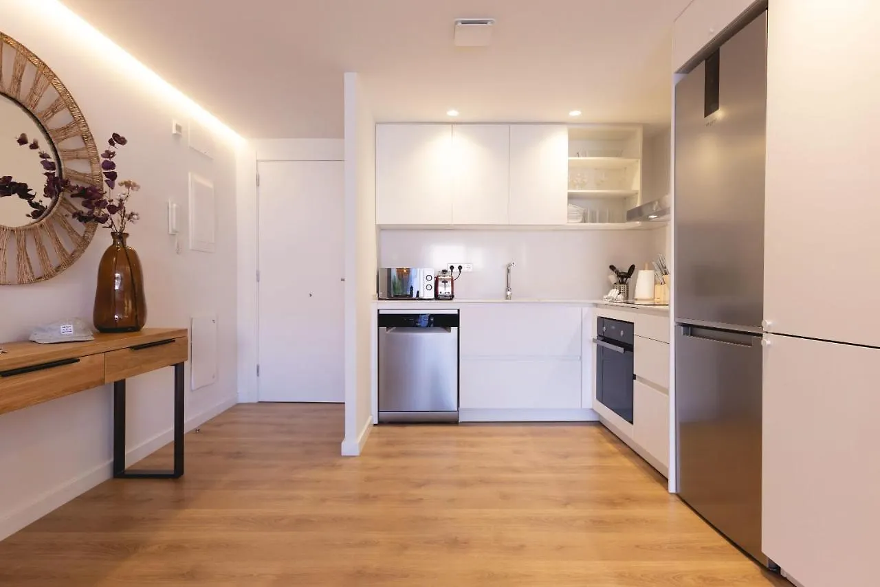Bravissimo Domenica, 2 Bedrooms And Balcony Girona 0*,