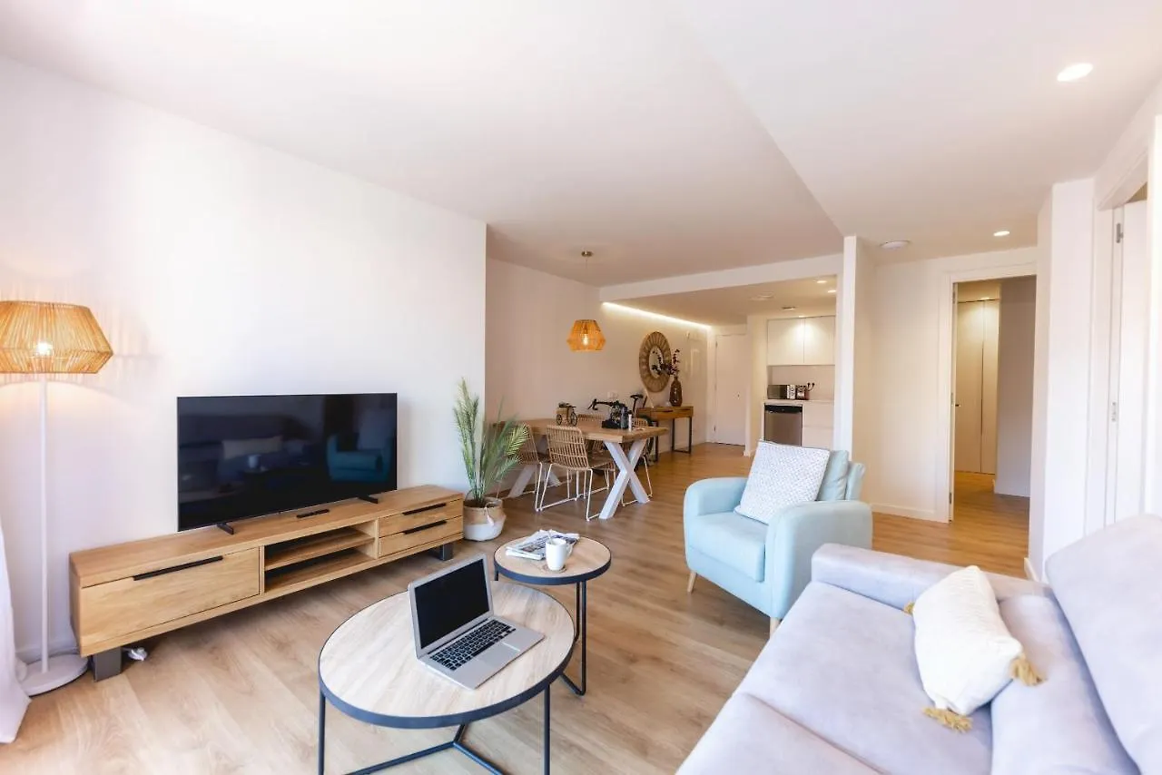 Bravissimo Domenica, 2 Bedrooms And Balcony Girona Spain