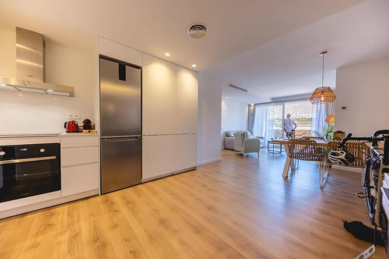Bravissimo Domenica, 2 Bedrooms And Balcony Girona 0*,  Spain