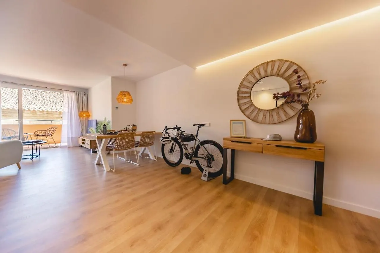 Bravissimo Domenica, 2 Bedrooms And Balcony Girona